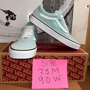 Vans Old Skool sz 7.5 Men’s 9.0 Women’s